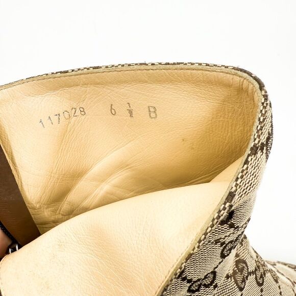 Gucci GG Canvas Ankle Boots Pointed Toe Heels Size 6.5 - Picture 10 of 12